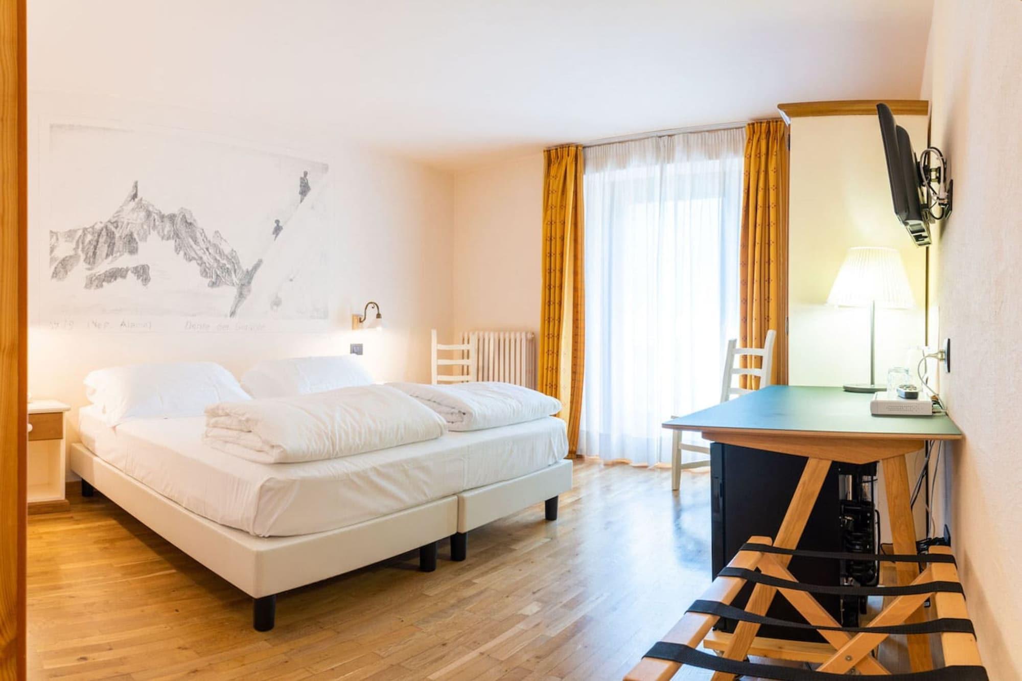 Hotel Berthod Courmayeur Exterior photo